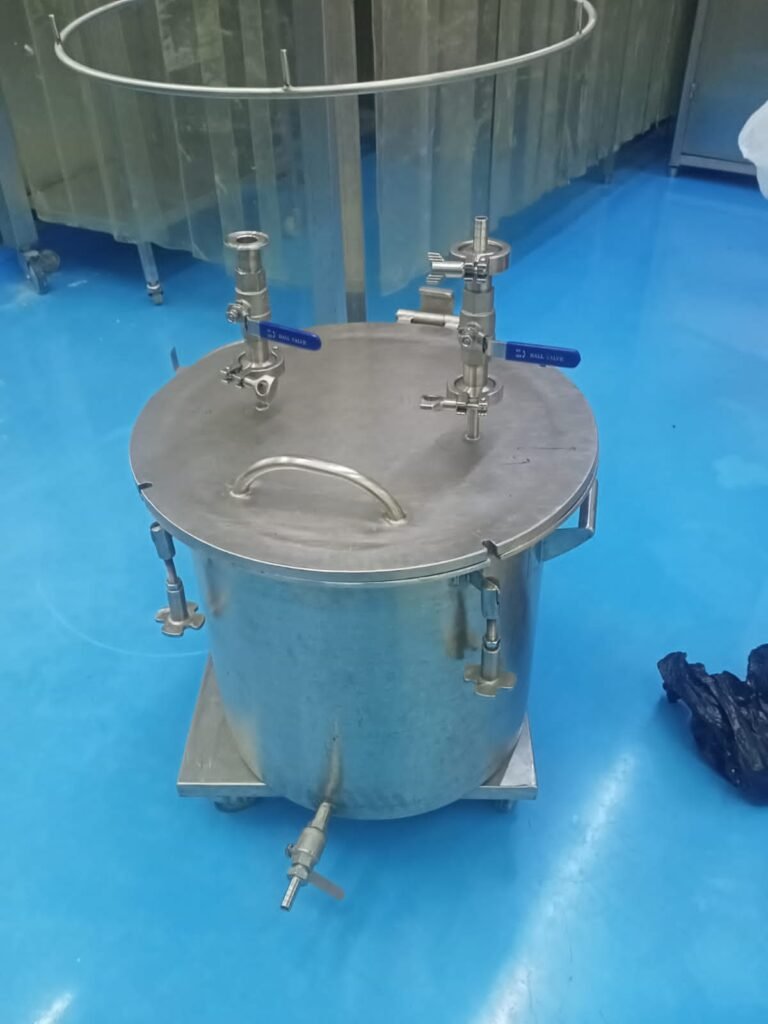 WhatsApp Image 2025-10-26 at 18.35.49_196dff59